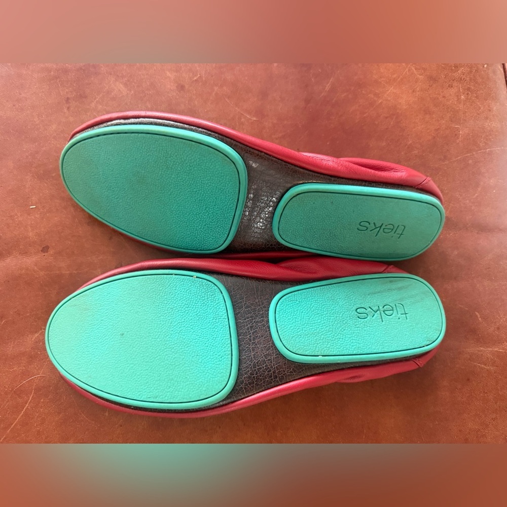 Tieks Red Leather Ballet Flats 10 - Picture 5 of 10
